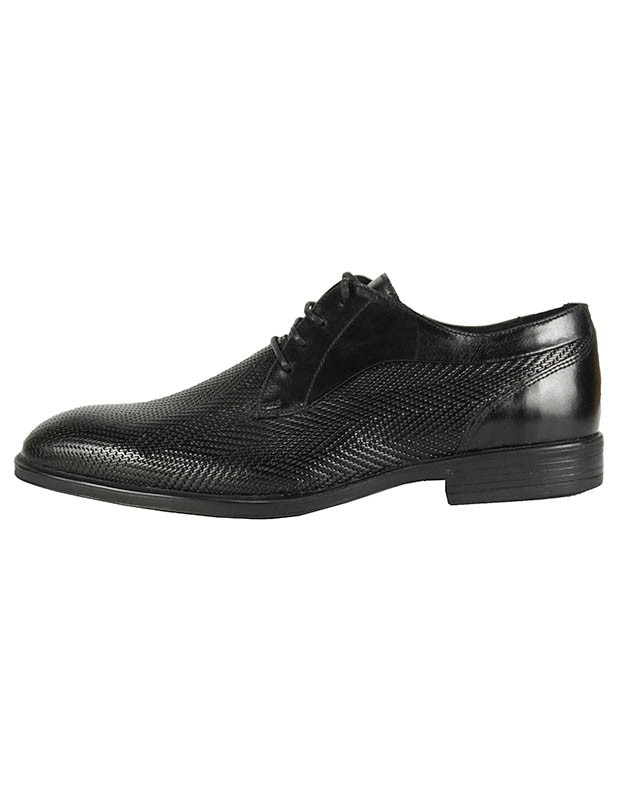 Kricket Men Shoes